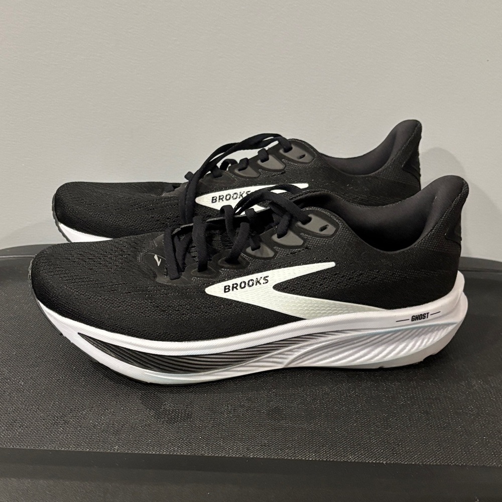 Brooks ghost 17